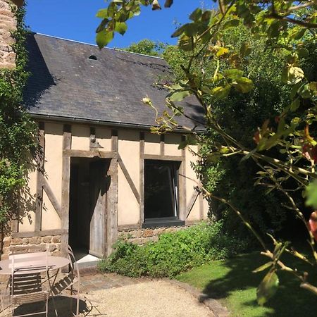 Le Clos Du Mont Jarry Le Val-Saint-Père Buitenkant foto