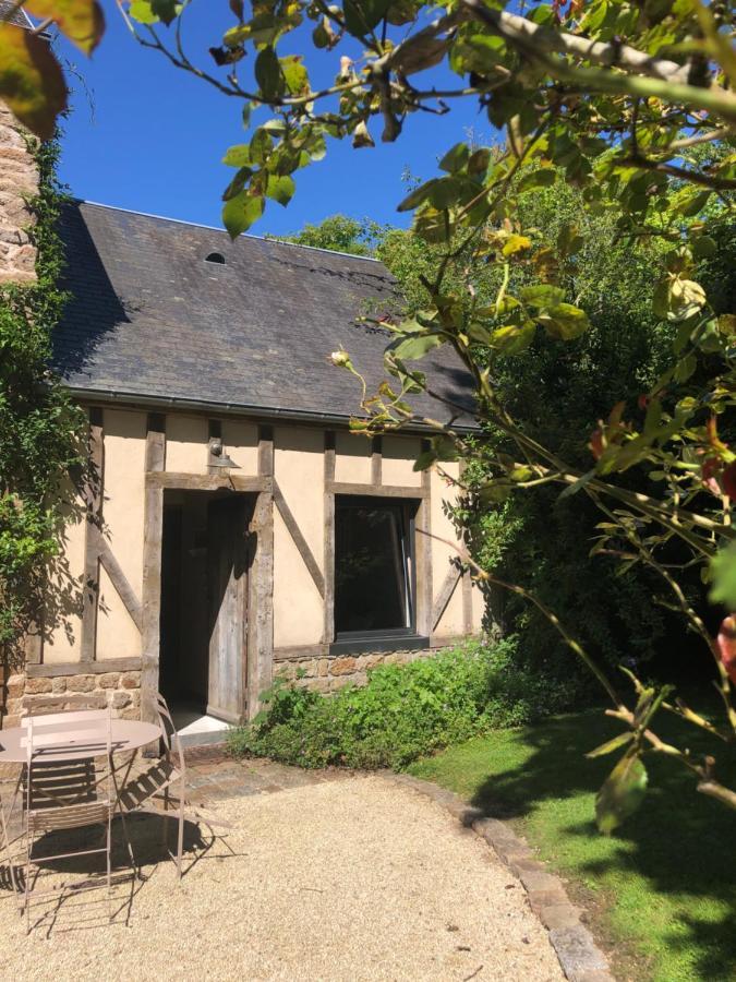 Le Clos Du Mont Jarry Le Val-Saint-Père Buitenkant foto